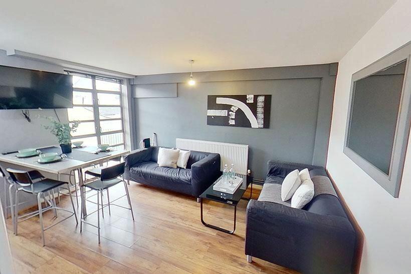 5 bed 1st Floor Flat for rent in Nottingham. From Mega Close - Nottingham