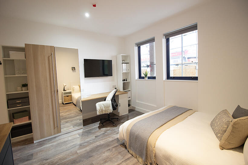 4 bed Studio for rent in Nottingham. From Mega Close - Nottingham 4 bed Studio for rent in Nottingham. From Mega Close - Nottingham