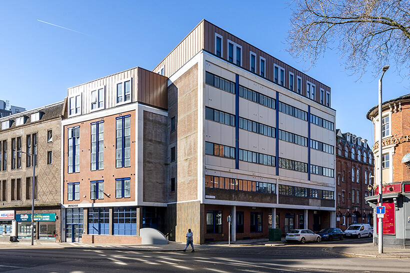 4 bed Studio for rent in Nottingham. From Mega Close - Nottingham