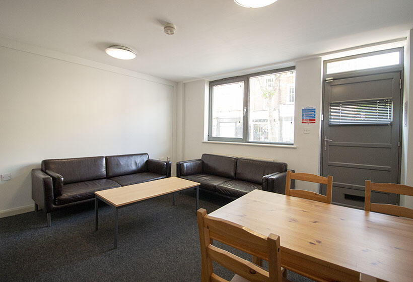 5 bed 1st Floor Flat for rent in Nottingham. From Mega Close - Nottingham 5 bed 1st Floor Flat for rent in Nottingham. From Mega Close - Nottingham