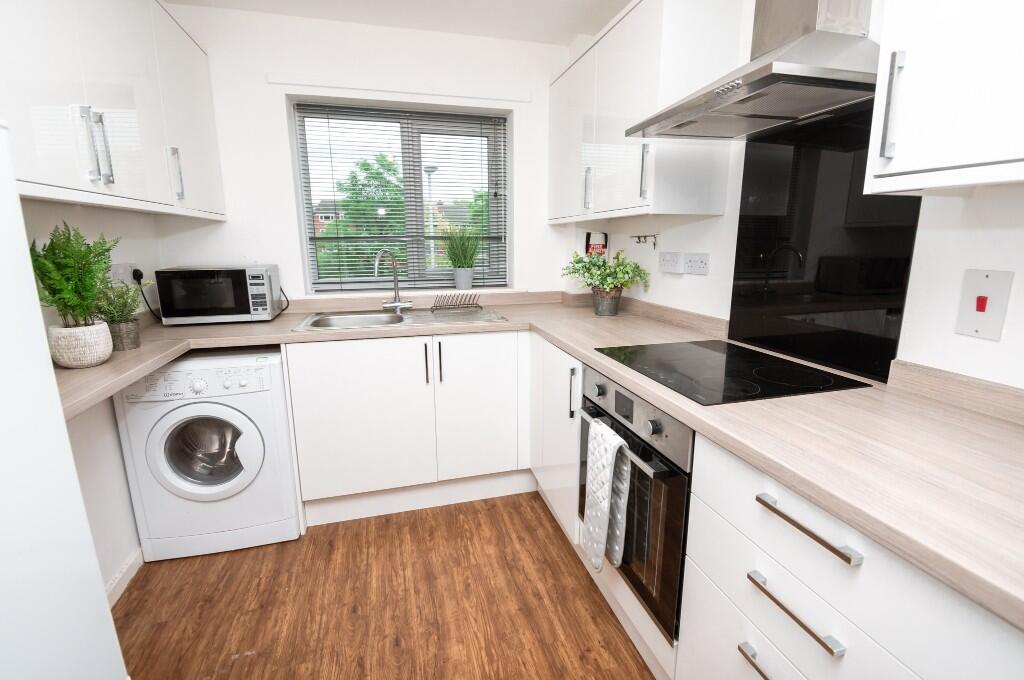 3 bed 1st Floor Flat for rent in Nottingham. From Mega Close - Nottingham