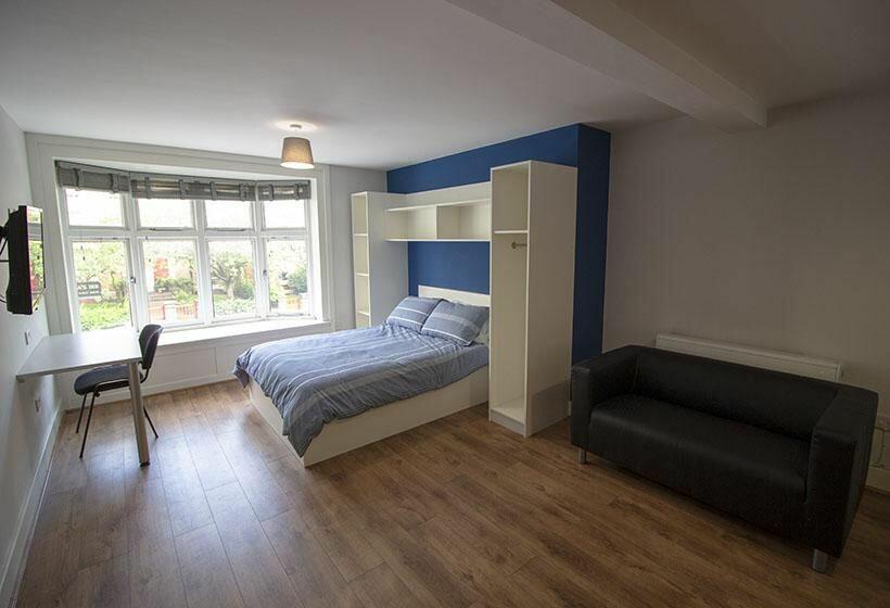 4 bed Studio for rent in Nottingham. From Mega Close - Nottingham