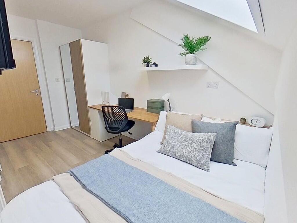 5 bed Detached for rent in Nottingham. From Mega Close - Nottingham 5 bed Detached for rent in Nottingham. From Mega Close - Nottingham