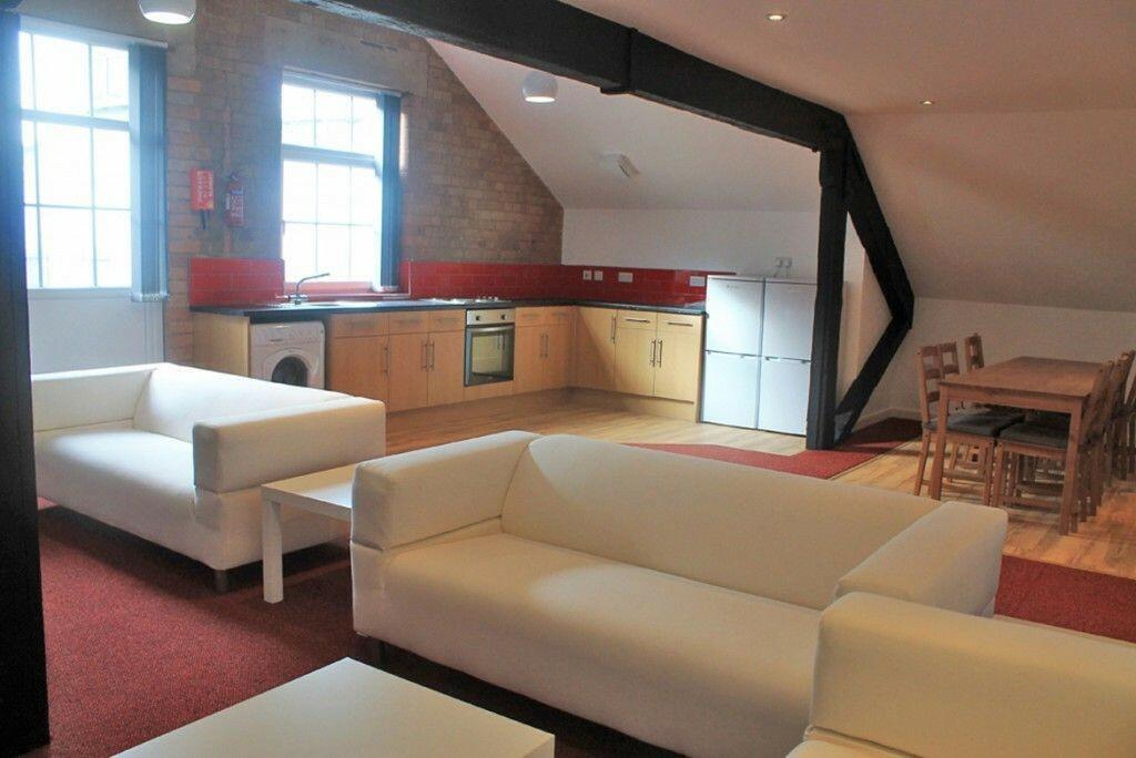 5 bed 1st Floor Flat for rent in Nottingham. From Mega Close - Nottingham