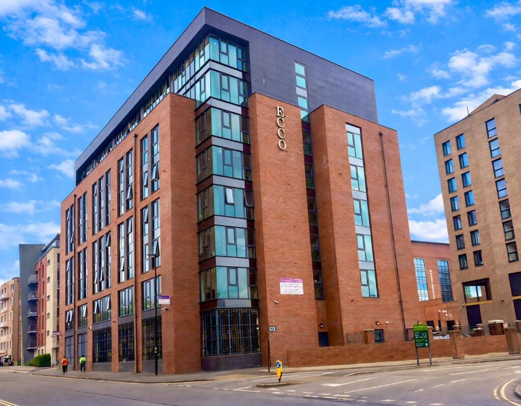 2 bed Apartment for rent in Long Line. From MAF Students