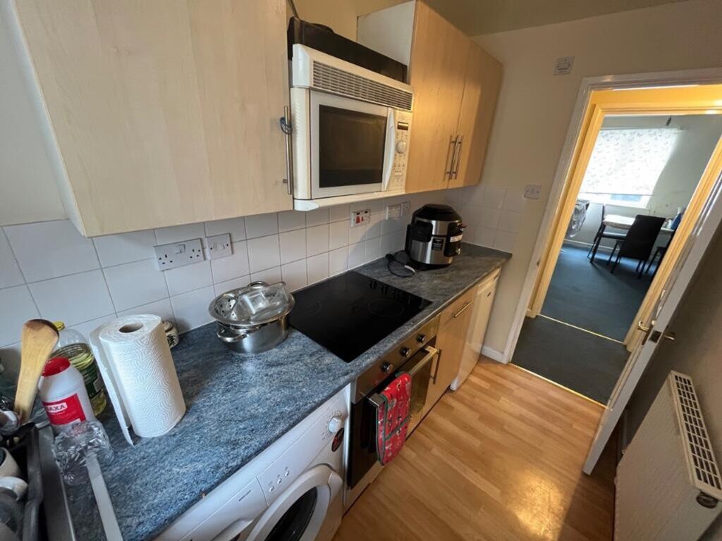 2 bed 1st Floor Flat for rent in Bristol. From Xeno Property - Bristol