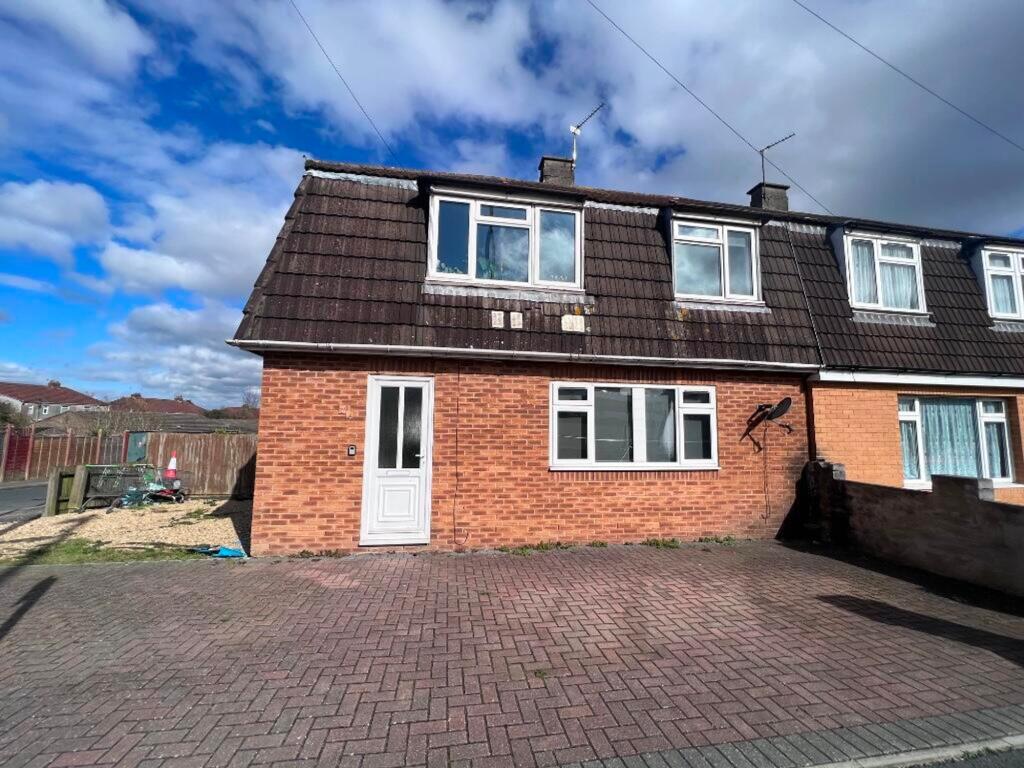 6 bed Semi Detached for rent in Filton. From Xeno Property - Bristol 6 bed Semi Detached for rent in Filton. From Xeno Property - Bristol