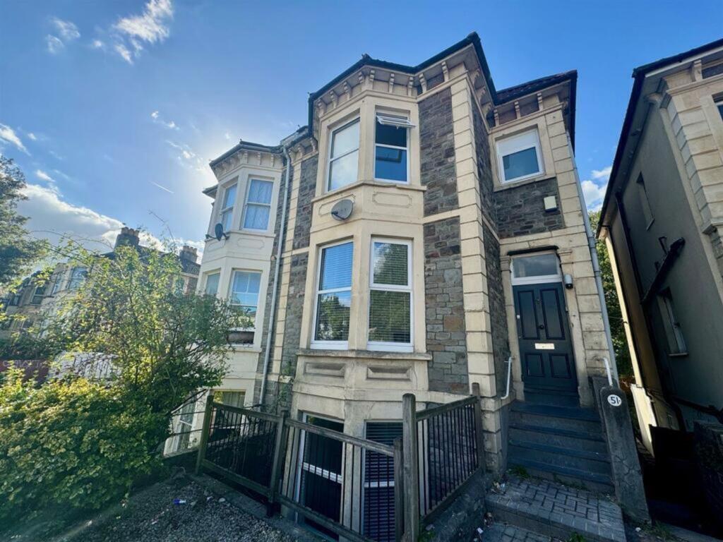 1 bed Semi Detached for rent in Bristol. From Xeno Property - Bristol 1 bed Semi Detached for rent in Bristol. From Xeno Property - Bristol