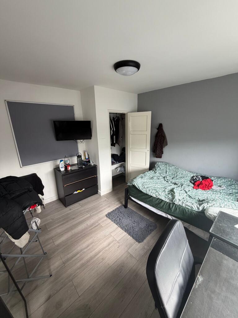 6 bed Semi Detached for rent in Filton. From Xeno Property - Bristol 6 bed Semi Detached for rent in Filton. From Xeno Property - Bristol