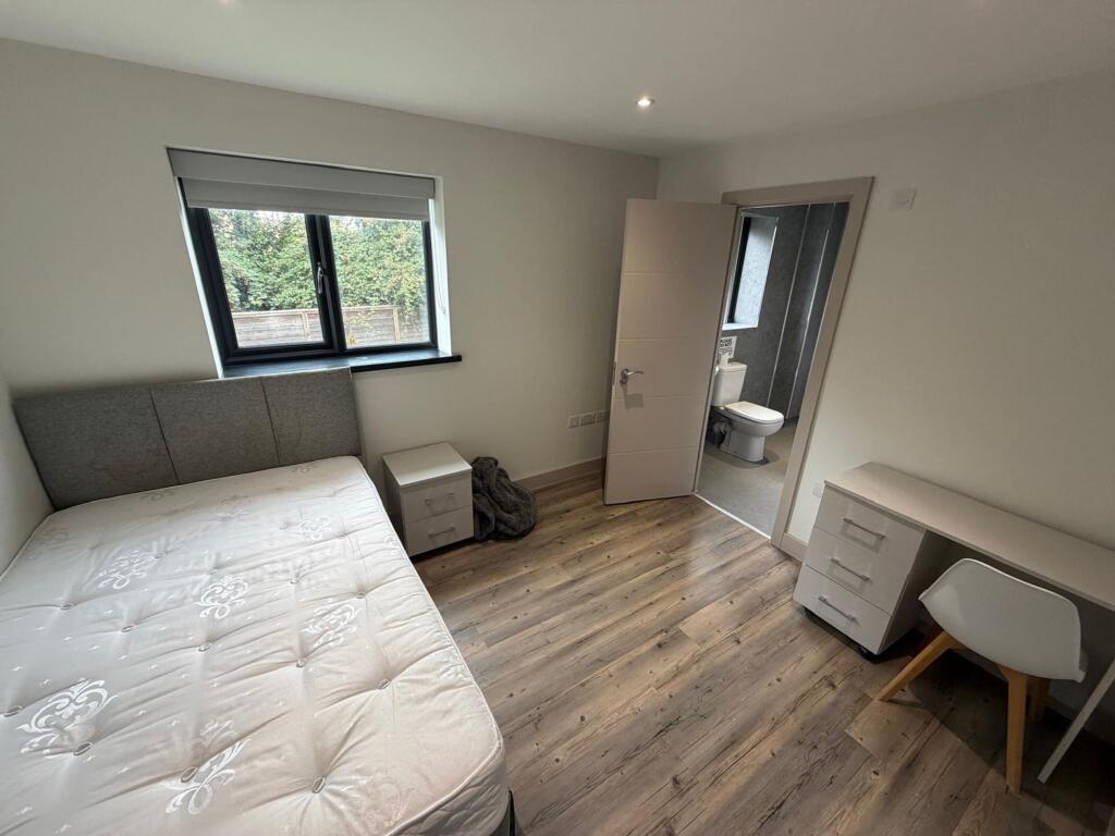 1 bed Detached for rent in Hambrook. From Xeno Property - Bristol