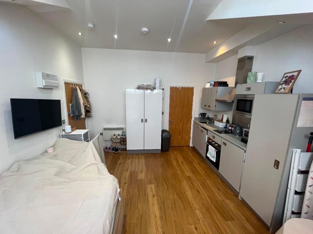 0 bed Studio for rent in Bristol. From Xeno Property - Bristol