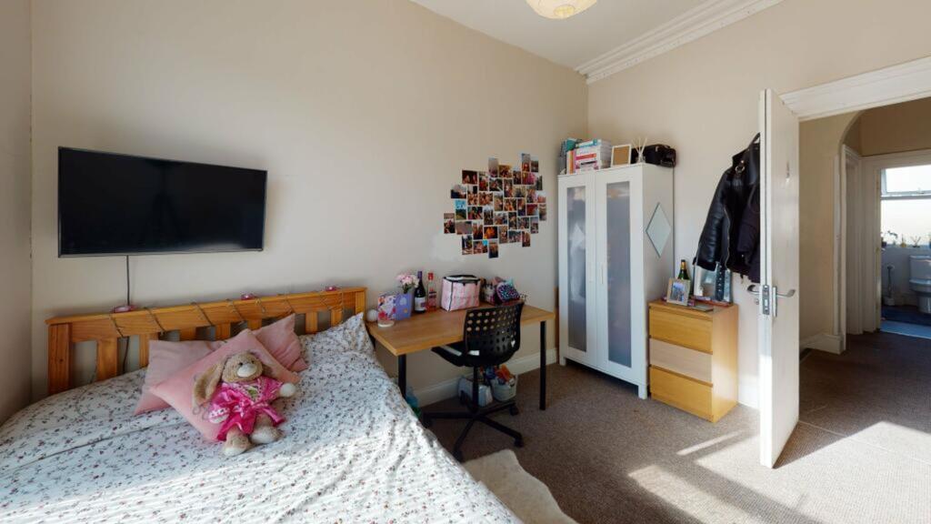 10 bed House (unspecified) for rent in Bristol. From Xeno Property - Bristol 10 bed House (unspecified) for rent in Bristol. From Xeno Property - Bristol