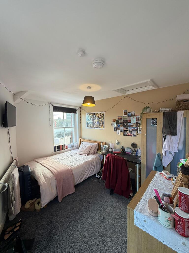 5 bed Annexe for rent in Bristol. From Xeno Property - Bristol