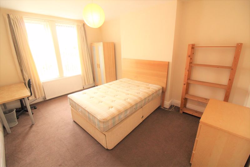3 bed Upper Floor Flat for rent in Newcastle Upon Tyne. From Cloud Estates - Newcastle