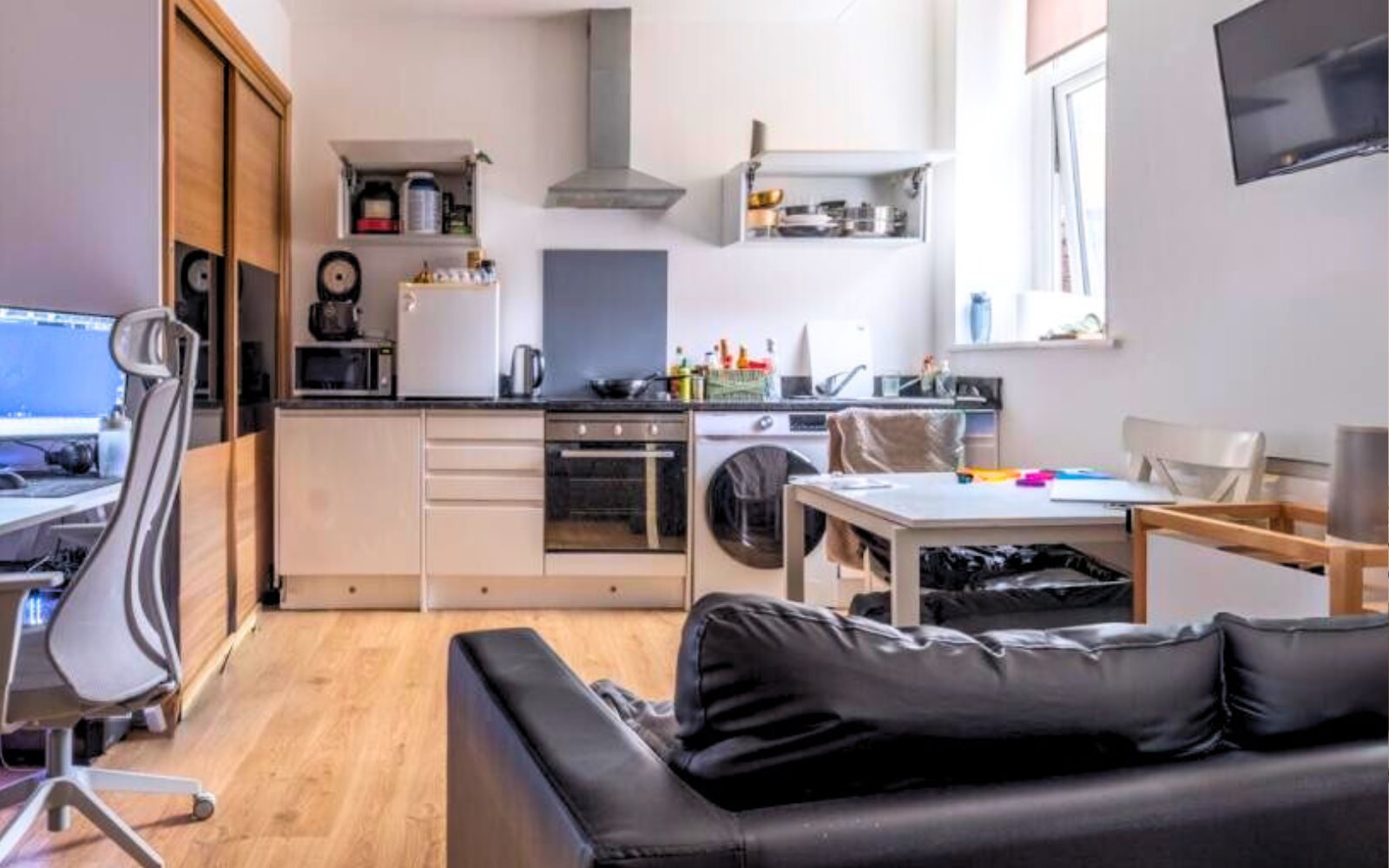 1 bed House (unspecified) for rent in Newcastle upon Tyne. From MyHoouse 1 bed House (unspecified) for rent in Newcastle upon Tyne. From MyHoouse