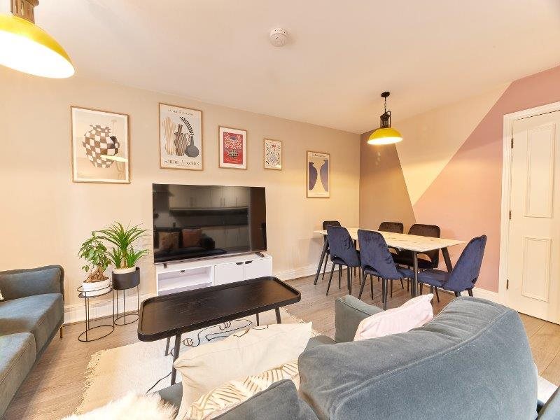 6 bed Apartment for rent in Newcastle upon Tyne. From MyHoouse