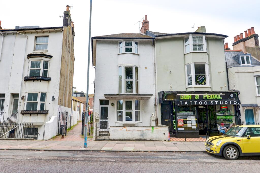 10 bed Semi Detached for rent in Brighton and Hove. From G4 Lets - Brighton