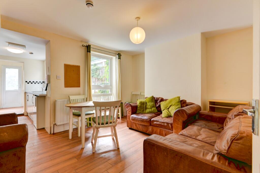 7 bed Mid Terraced House for rent in Ovingdean. From G4 Lets - Brighton