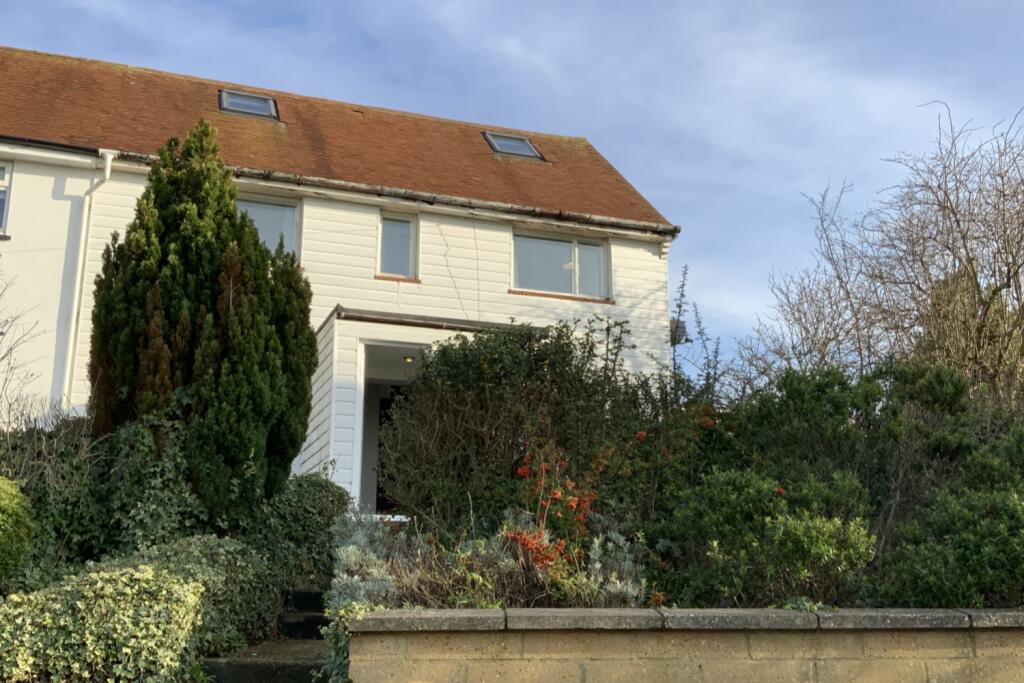 5 bed Mid Terraced House for rent in Brighton and Hove. From G4 Lets - Brighton