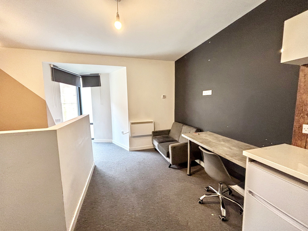 1 bed House Share for rent in Bristol. From R and G Property - Bristol (Apex)