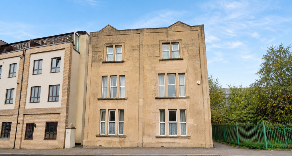 1 bed House Share for rent in Bristol. From R and G Property - Bristol (Apex)