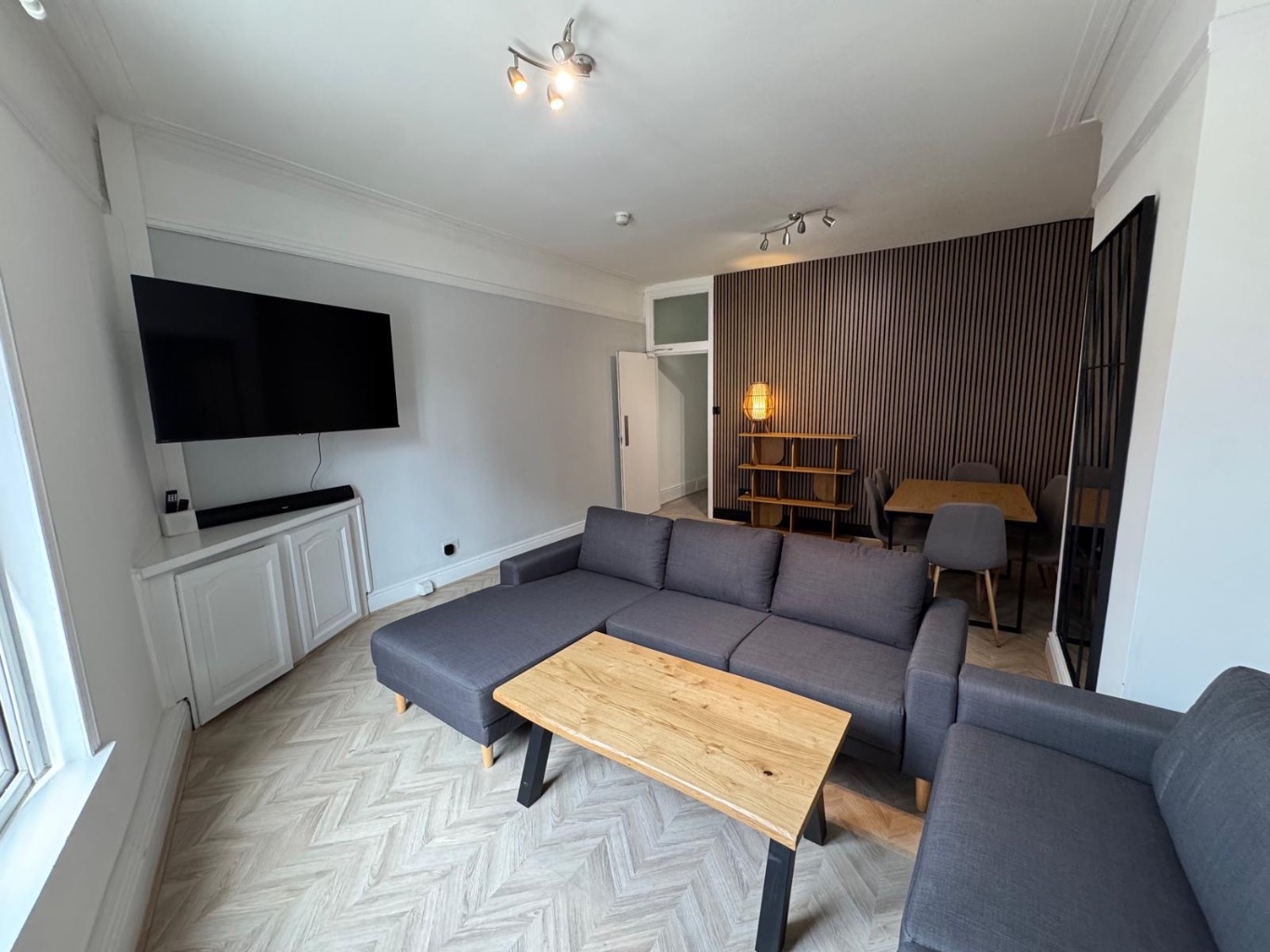 5 bed 1st Floor Flat for rent in Manchester. From Scorah Properties