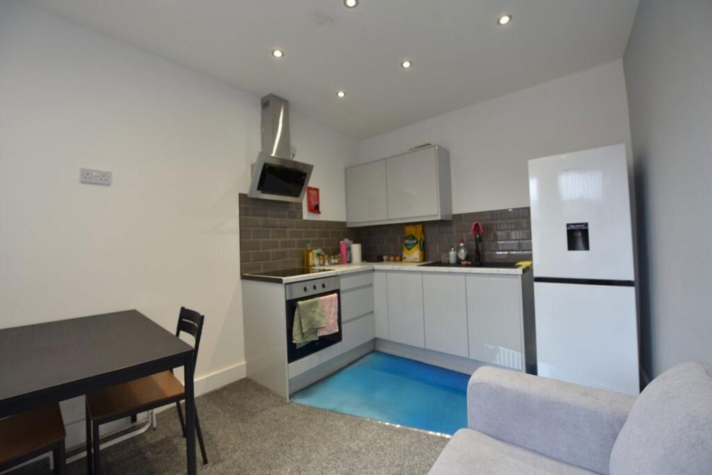 1 bed 1st Floor Flat for rent in Leeds. From DEU Estates - Leeds