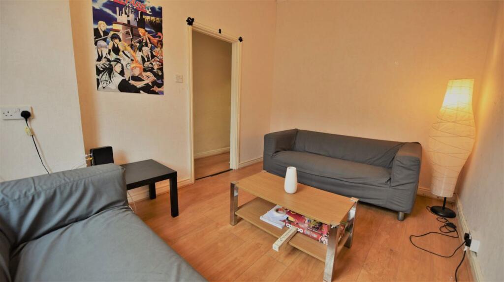 4 bed Detached for rent in Leeds. From DEU Estates - Leeds 4 bed Detached for rent in Leeds. From DEU Estates - Leeds