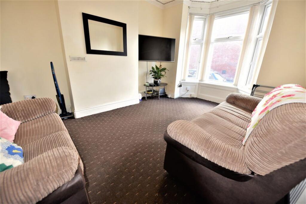 3 bed Detached for rent in Leeds. From DEU Estates - Leeds 3 bed Detached for rent in Leeds. From DEU Estates - Leeds
