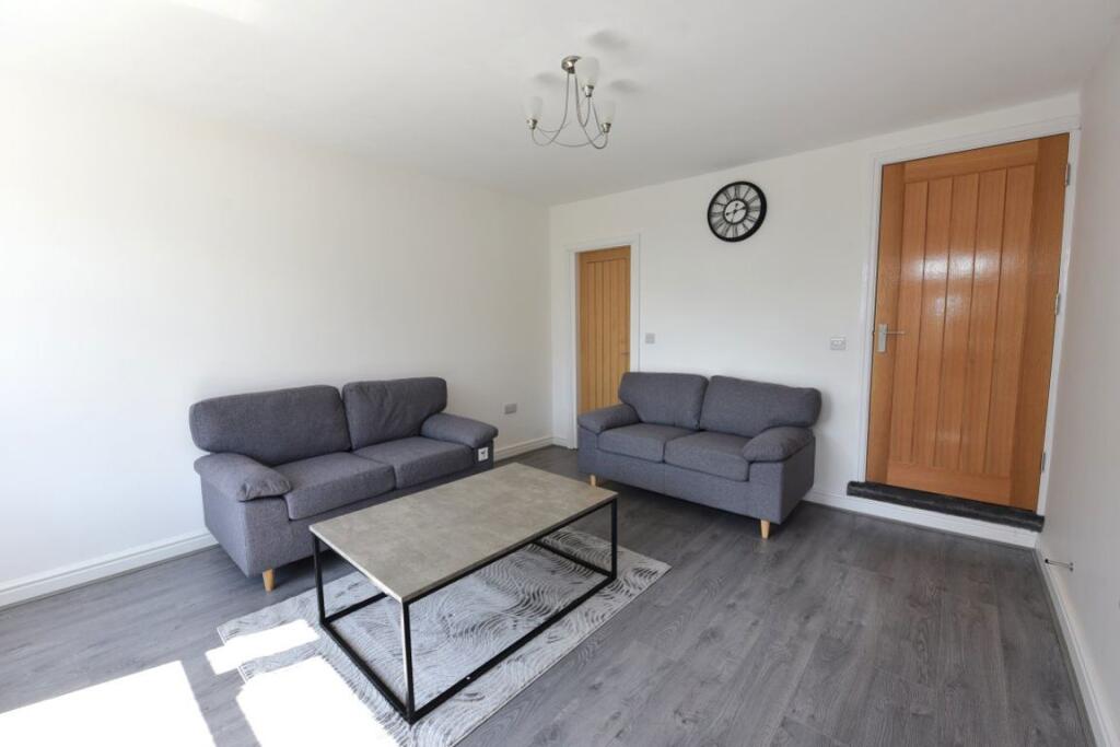 2 bed Detached for rent in Leeds. From DEU Estates - Leeds