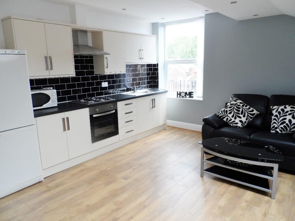 3 bed Flat Share for rent in Manchester. From Homes2share - Manchester
