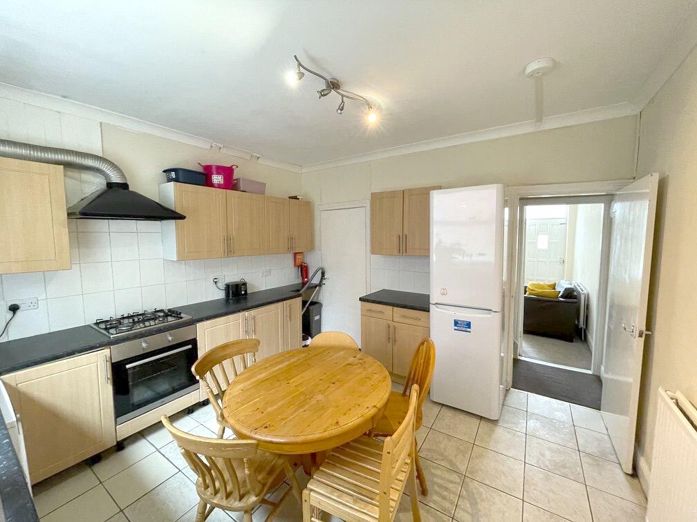 4 bed Mid Terraced House for rent in Sheffield. From M3 Lettings - Sheffield