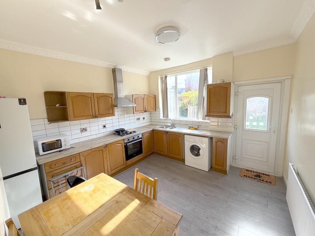 3 bed Mid Terraced House for rent in Sheffield. From M3 Lettings - Sheffield