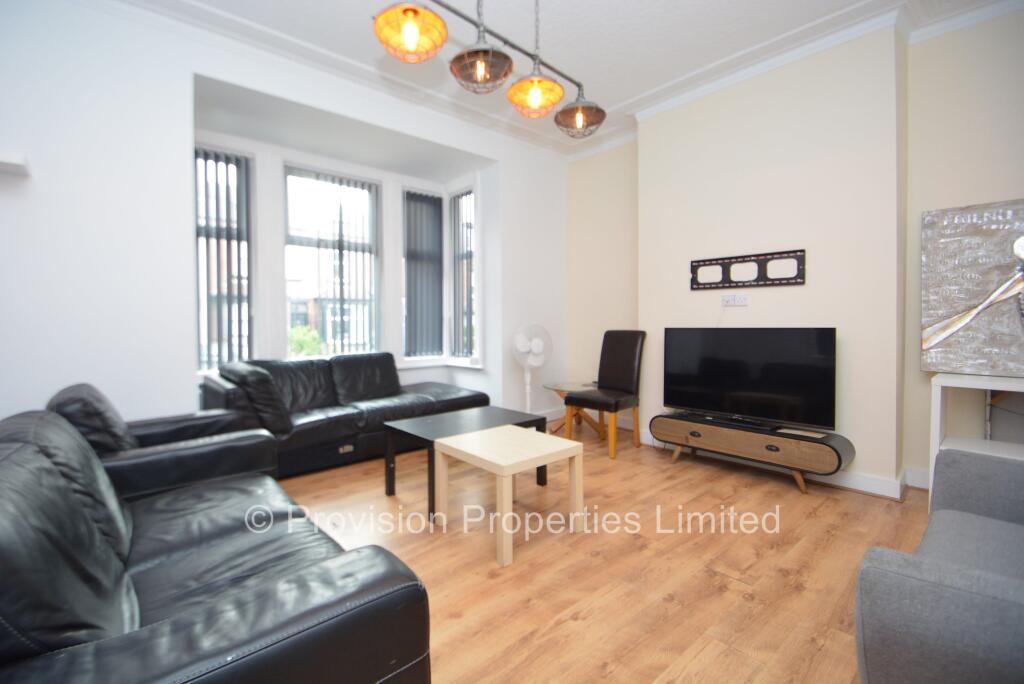 5 bed End of Terrace for rent in Leeds. From Provision Properties - Leeds