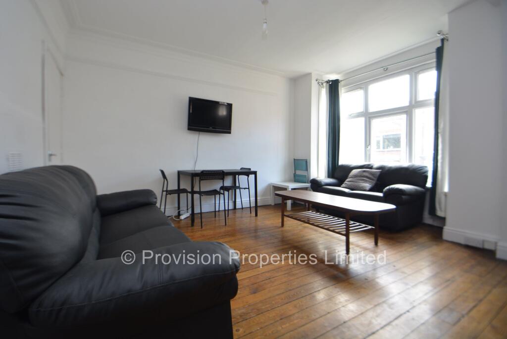 6 bed Mid Terraced House for rent in Leeds. From Provision Properties - Leeds 6 bed Mid Terraced House for rent in Leeds. From Provision Properties - Leeds