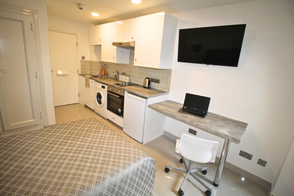 1 bed 1st Floor Flat for rent in Leeds. From Samara Lettings - Leeds 1 bed 1st Floor Flat for rent in Leeds. From Samara Lettings - Leeds