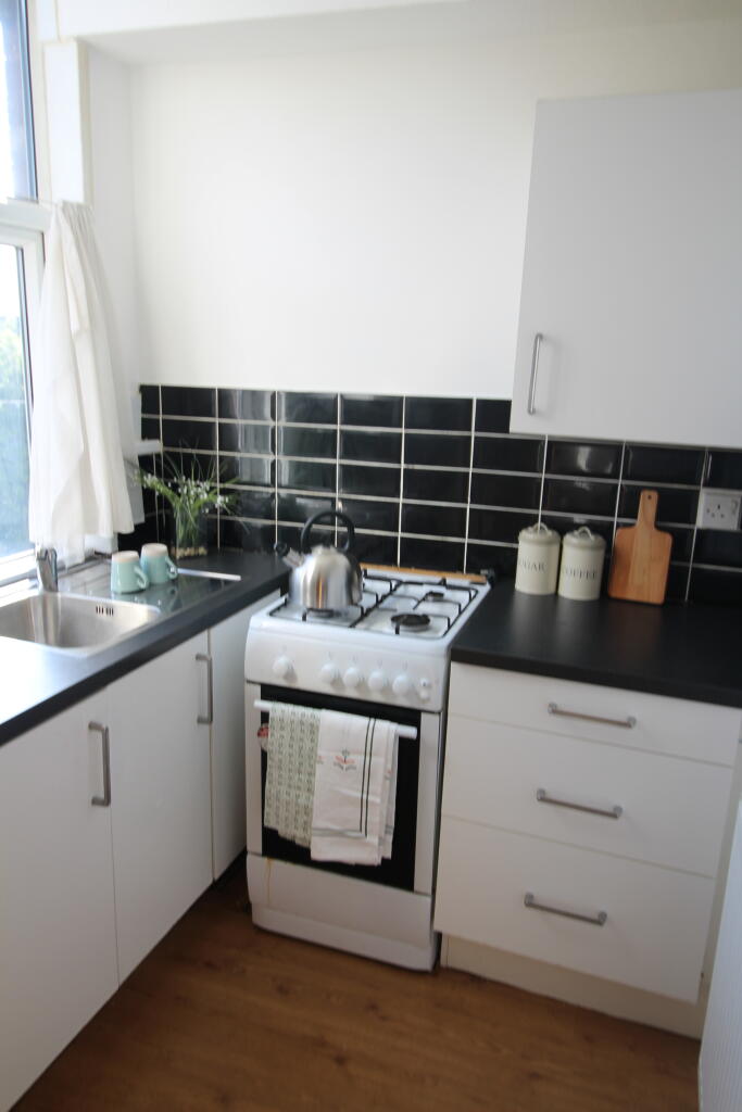 2 bed 1st Floor Flat for rent in Leeds. From Samara Lettings - Leeds 2 bed 1st Floor Flat for rent in Leeds. From Samara Lettings - Leeds