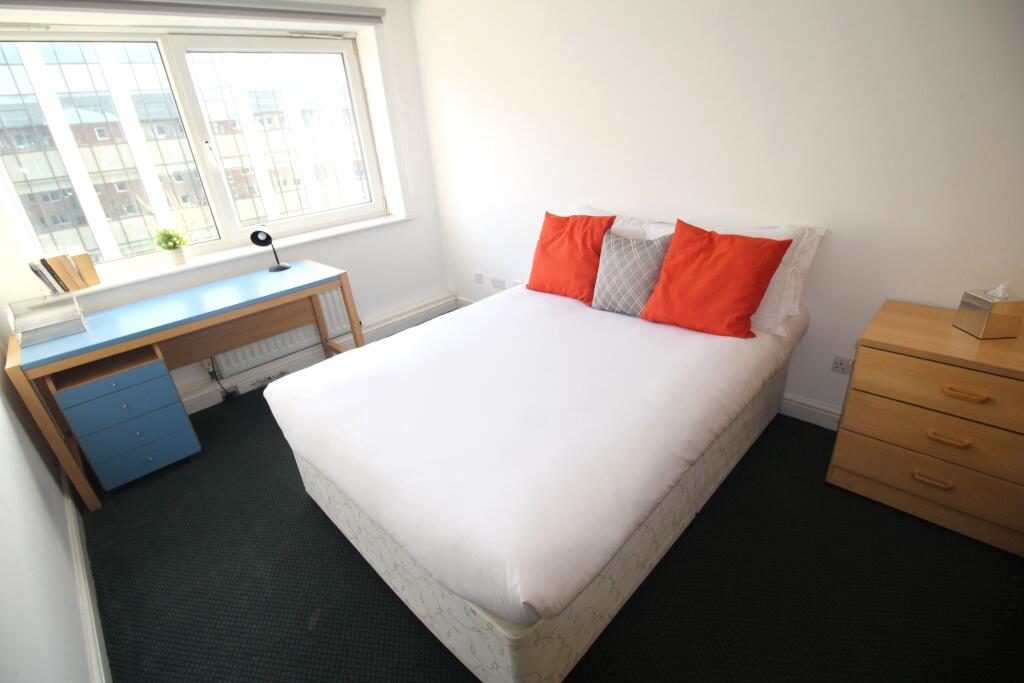 2 bed 1st Floor Flat for rent in Leeds. From Samara Lettings - Leeds