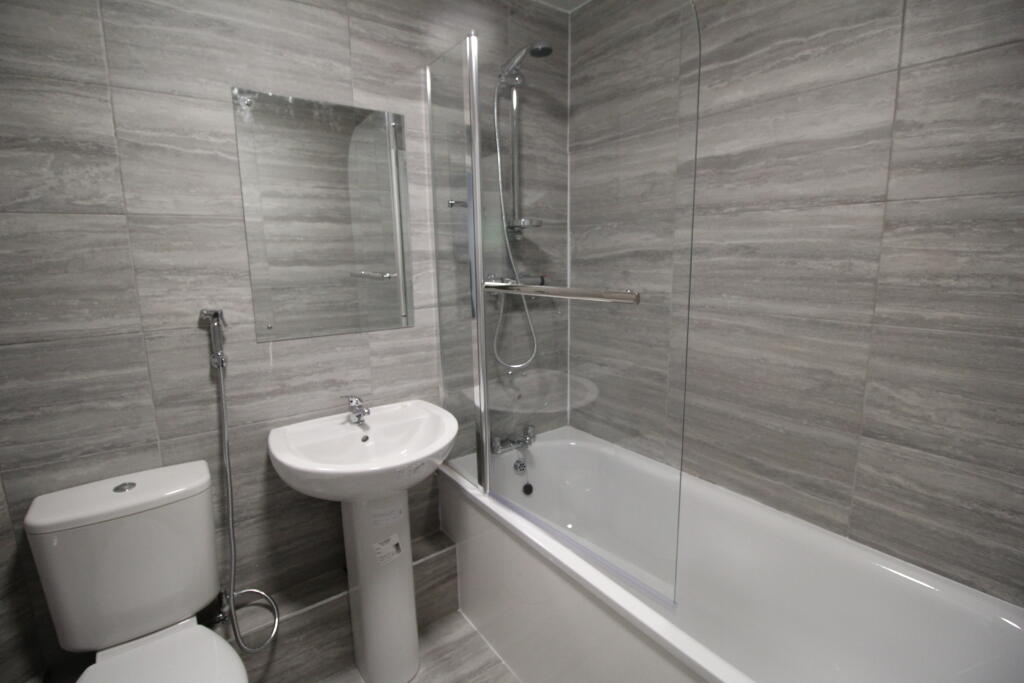 2 bed 1st Floor Flat for rent in Leeds. From Samara Lettings - Leeds