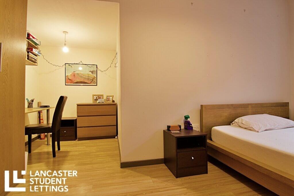 6 bed 1st Floor Flat for rent in Lancaster. From Lancaster Student Lettings