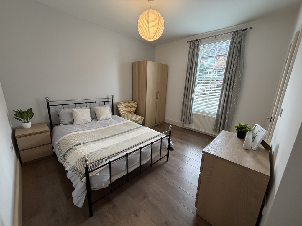 6 bed House Share for rent in Derbyshire. From Martin & Co - Derby