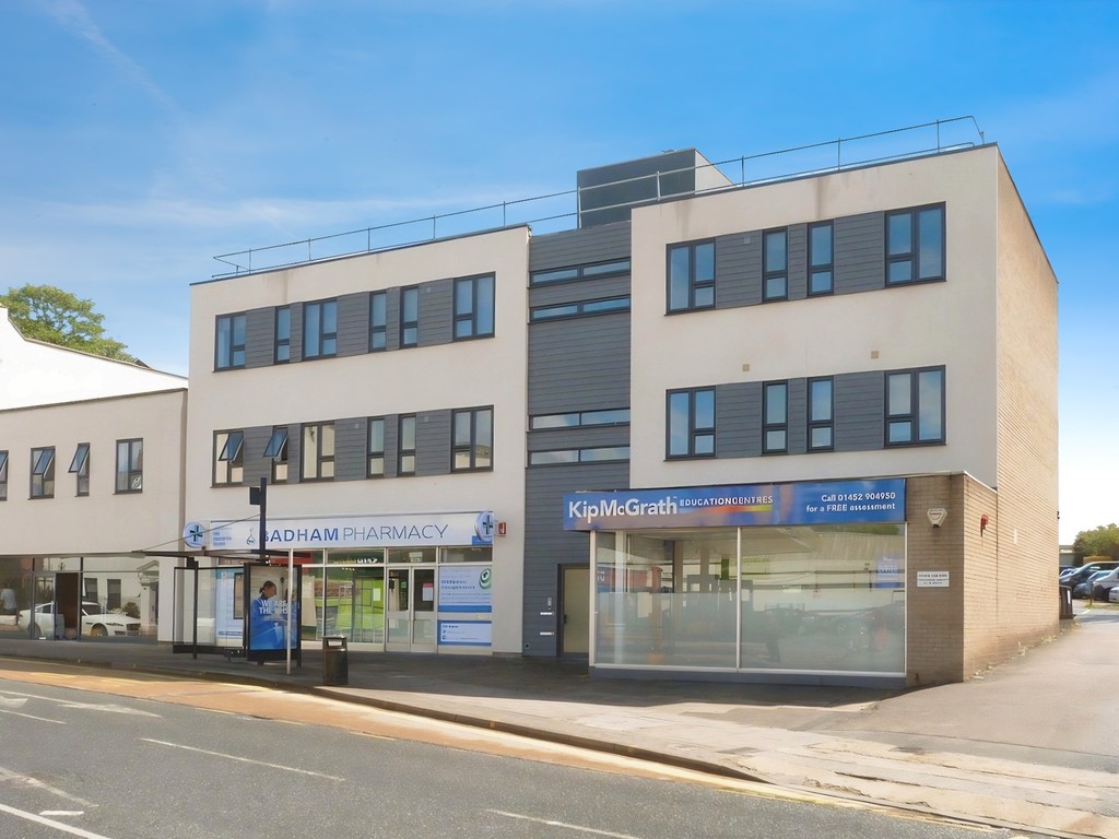 1 bed Flat Share for rent in Gloucestershire. From Martin & Co - Gloucester
