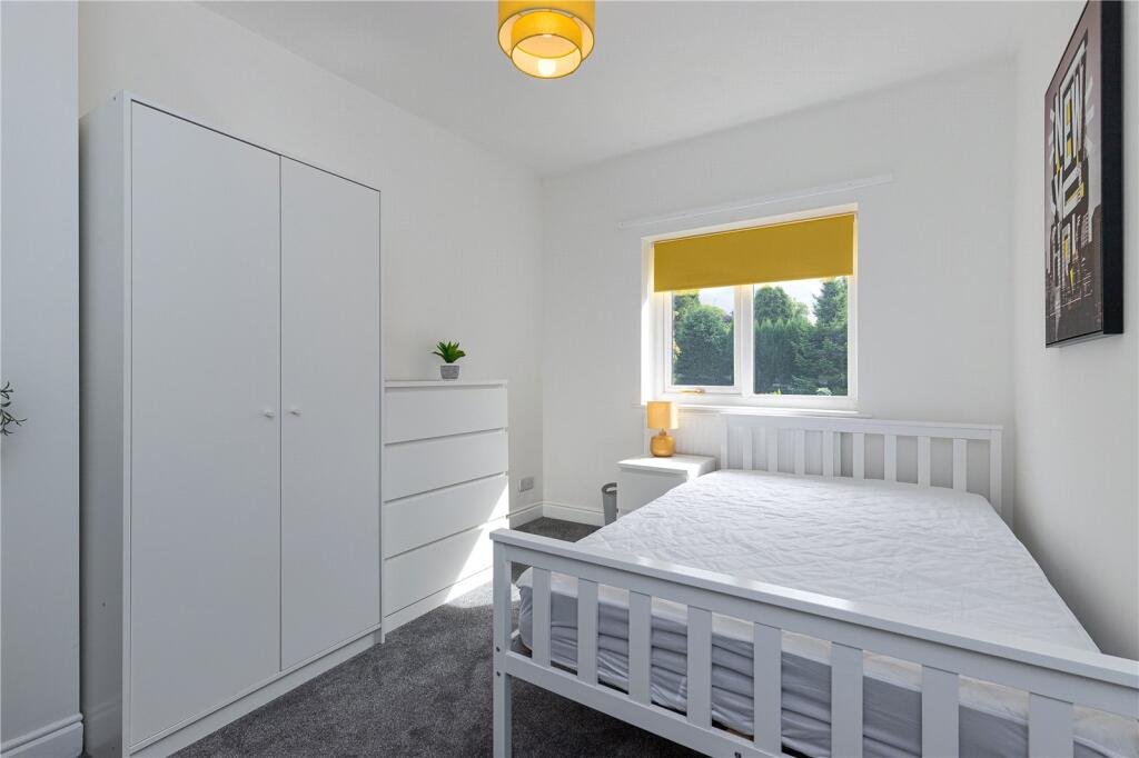1 bed Mid Terraced House for rent in Newcastle-under-Lyme. From Whitegates - Macclesfield