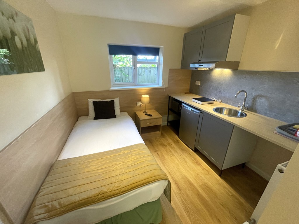 1 bed Studio for rent in Berkshire. From Martin & Co - Reading