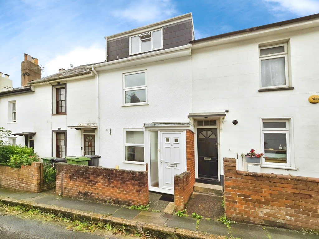 4 bed Town House for rent in Devon. From Martin & Co - Exeter 4 bed Town House for rent in Devon. From Martin & Co - Exeter