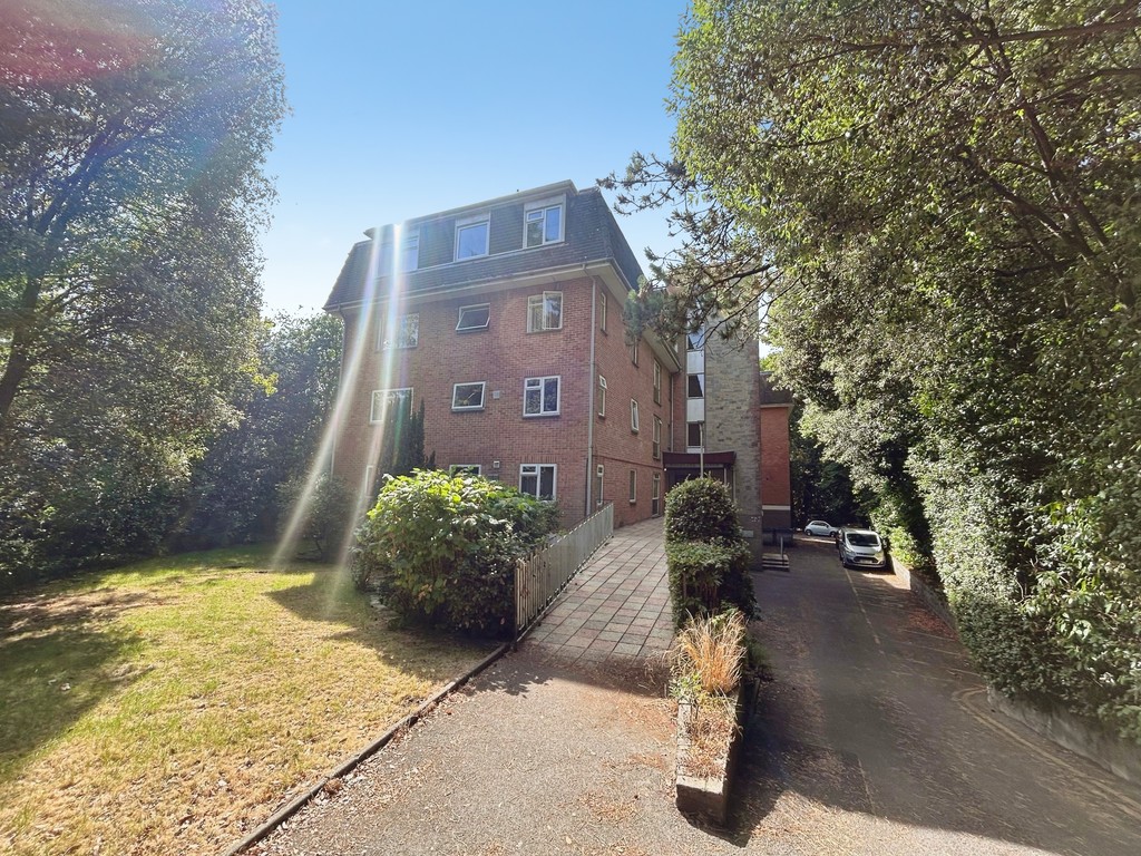 1 bed Apartment for rent in Dorset. From Martin & Co - Bournemouth