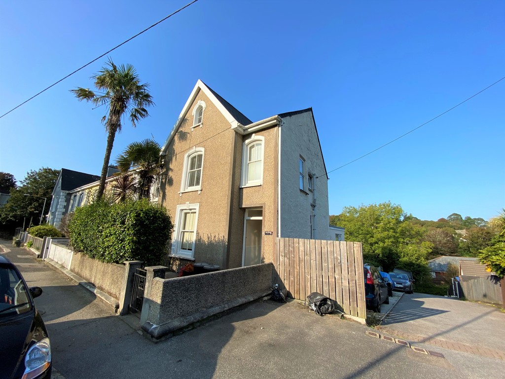 1 bed End of Terrace for rent in Cornwall. From Martin & Co - Falmouth