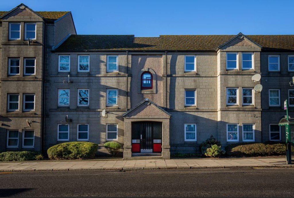 1 bed Apartment for rent in Aberdeen. From Martin & Co - Aberdeen 1 bed Apartment for rent in Aberdeen. From Martin & Co - Aberdeen