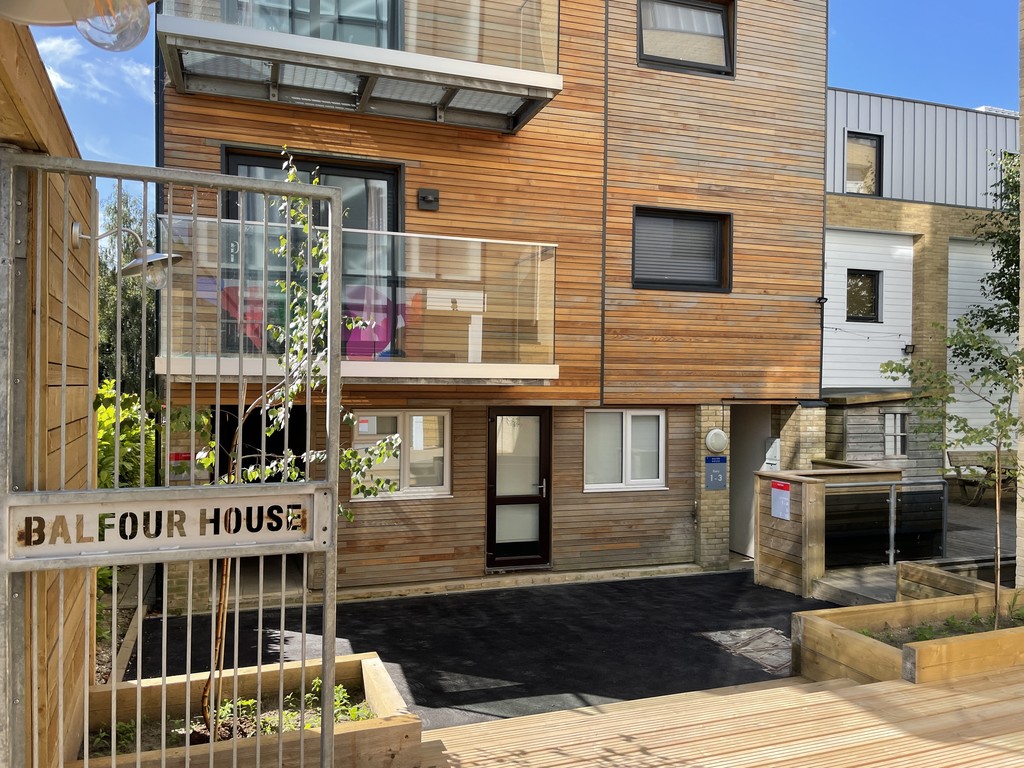 3 bed Apartment for rent in Hampshire. From Martin & Co - Winchester