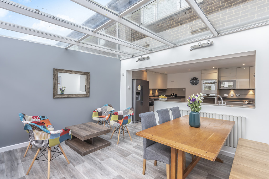 1 bed House Share for rent in Hampshire. From Martin & Co - Winchester